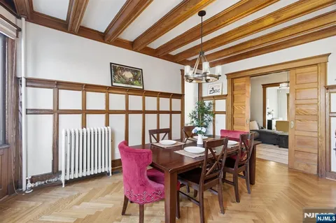 $1,320,000 | 376 Fairmount Avenue, Jersey City, NJ 07306