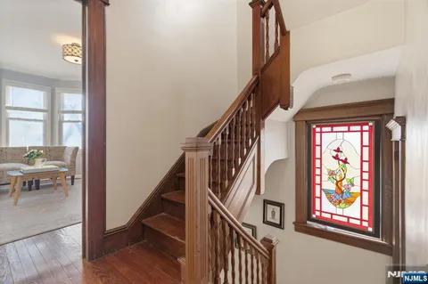 $1,320,000 | 376 Fairmount Avenue, Jersey City, NJ 07306