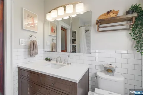 $1,320,000 | 376 Fairmount Avenue, Jersey City, NJ 07306