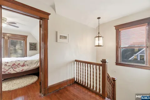 $1,320,000 | 376 Fairmount Avenue, Jersey City, NJ 07306