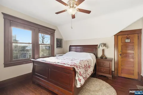 $1,320,000 | 376 Fairmount Avenue, Jersey City, NJ 07306