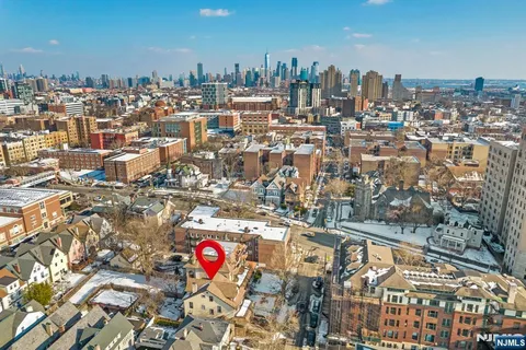 $1,320,000 | 376 Fairmount Avenue, Jersey City, NJ 07306