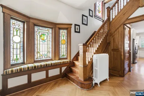 $1,320,000 | 376 Fairmount Avenue, Jersey City, NJ 07306