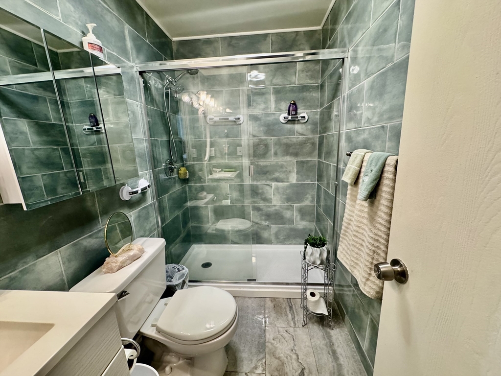 5455 North Main Street, Unit 9F Fall River, MA 02720 - Photo 14 of 21