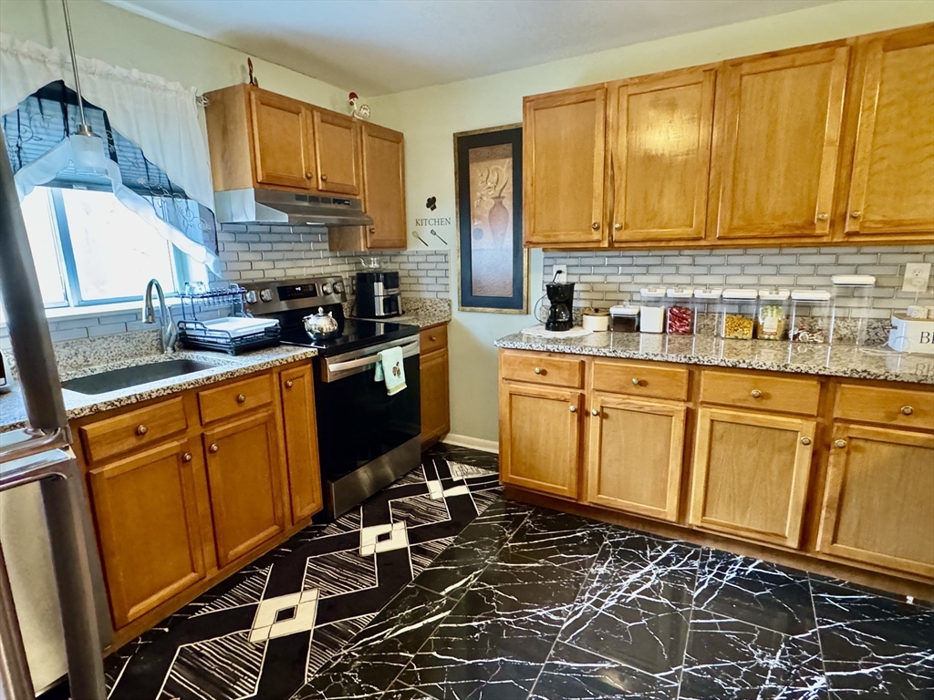5455 North Main Street, Unit 9F Fall River, MA 02720 - Photo 2 of 21