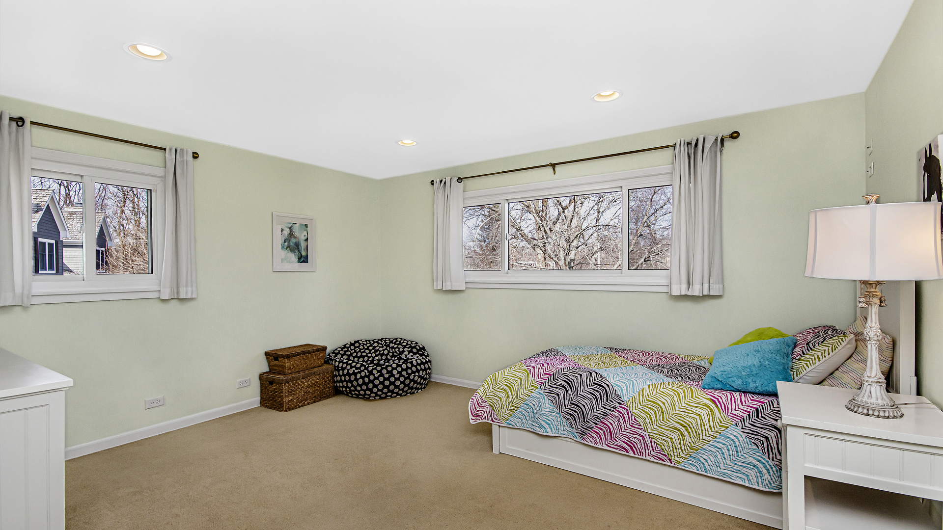 2040 Suffork Road Northfield, IL 60093 - Photo 22 of 36