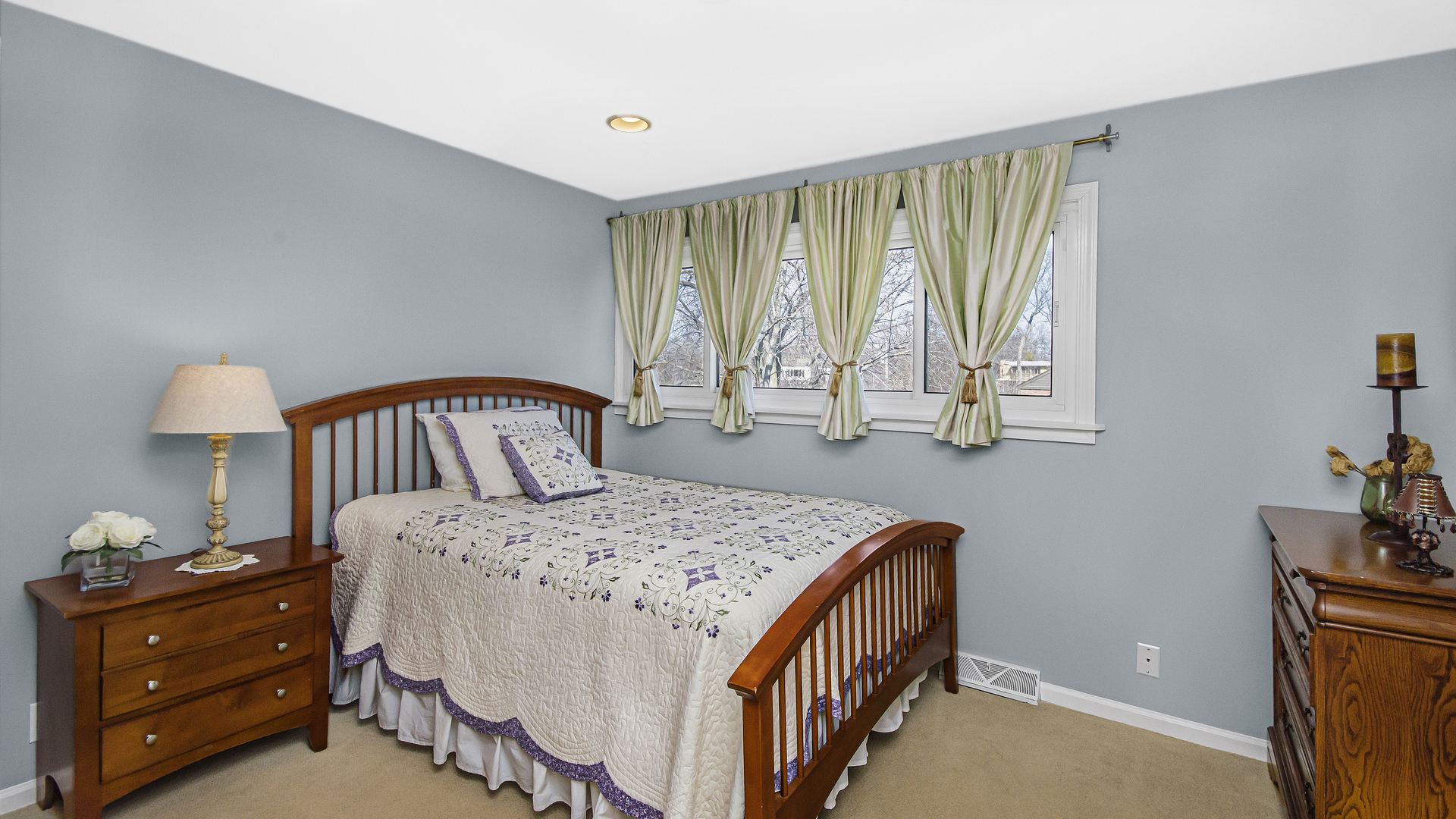 2040 Suffork Road Northfield, IL 60093 - Photo 23 of 36