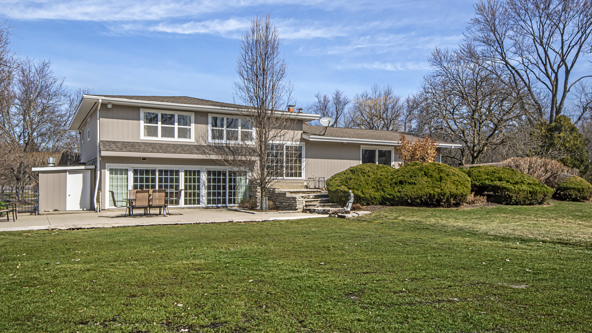 2040 Suffork Road Northfield, IL 60093 - Photo 31 of 36