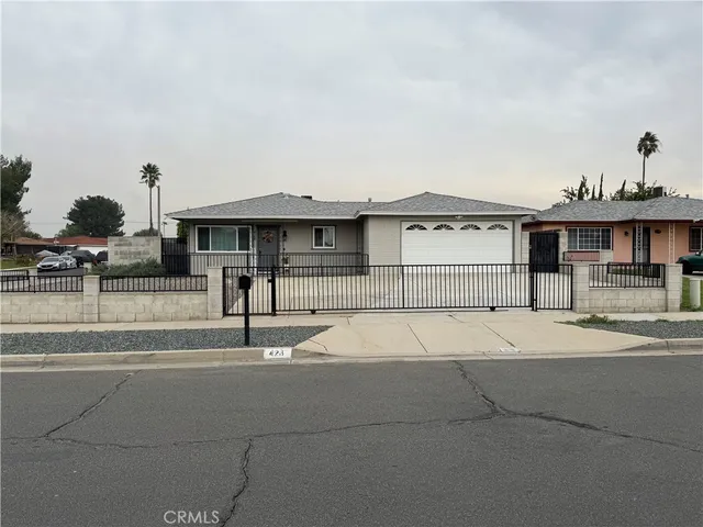 $2,950 | 428 East Montrose Street, Rialto, CA 92376