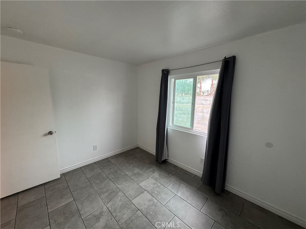 428 East Montrose Street Rialto, CA 92376 - Photo 16 of 27