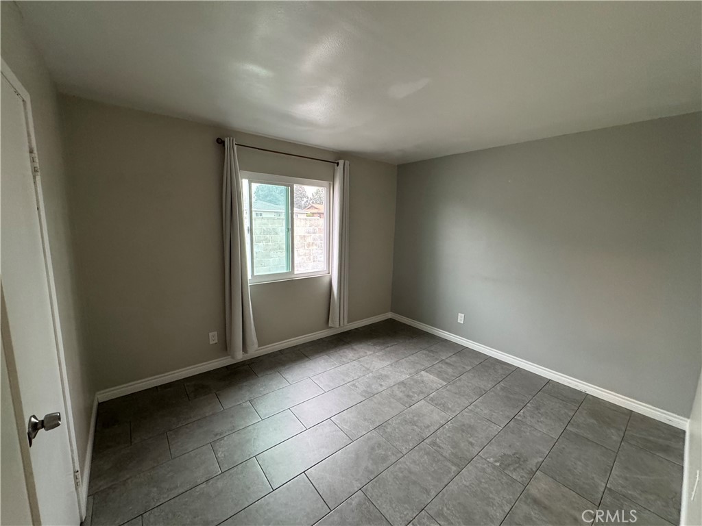 428 East Montrose Street Rialto, CA 92376 - Photo 18 of 27