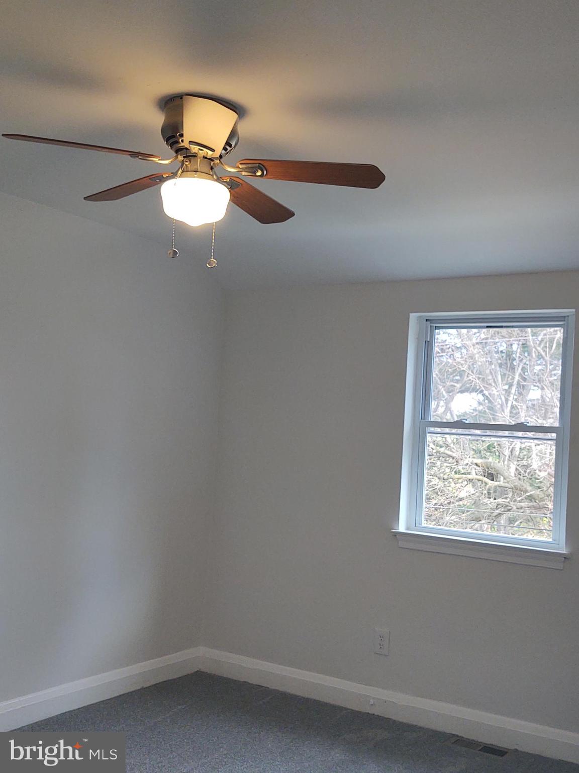 5759 Edgepark Road Baltimore, MD 21239 - Photo 16 of 43