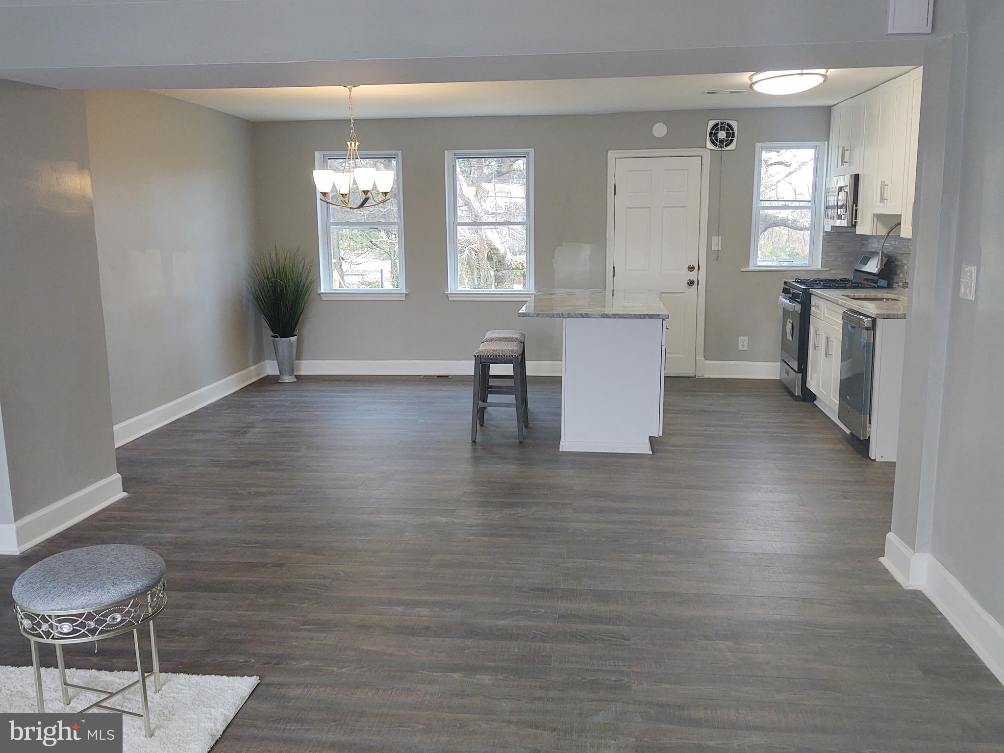 5759 Edgepark Road Baltimore, MD 21239 - Photo 9 of 43