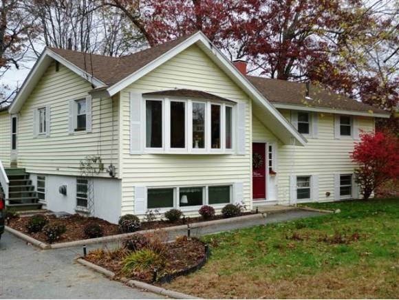 40 Cambridge Road Nashua, NH 03062 - Photo 1 of 1