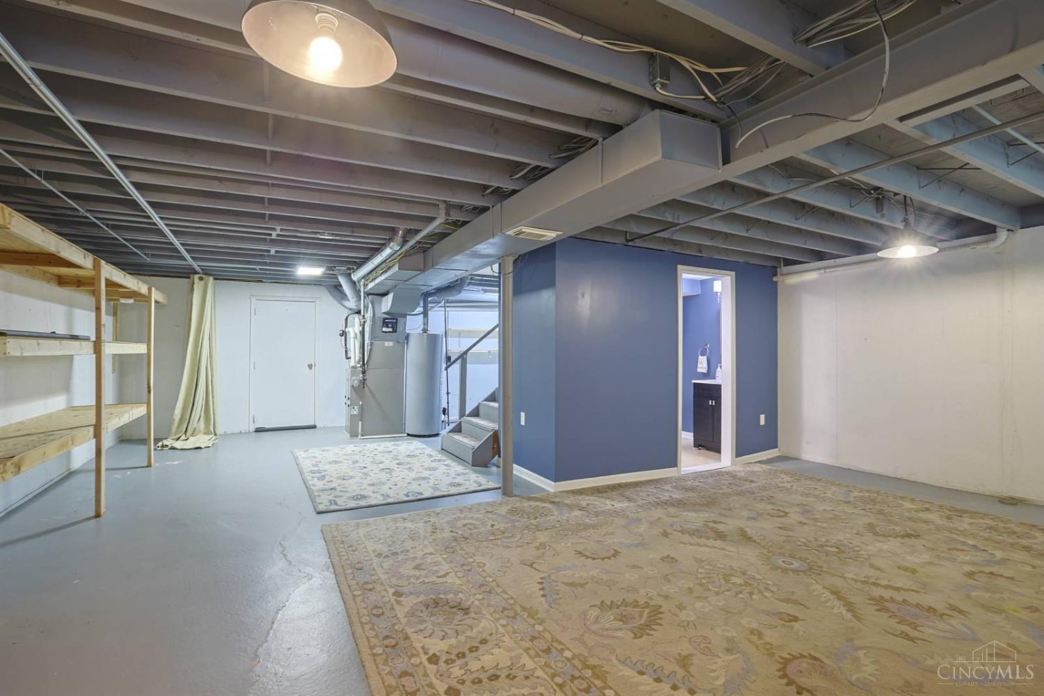 3958 Ridgecombe Drive Cincinnati, OH 45248 - Photo 19 of 34 Gallery Image 19