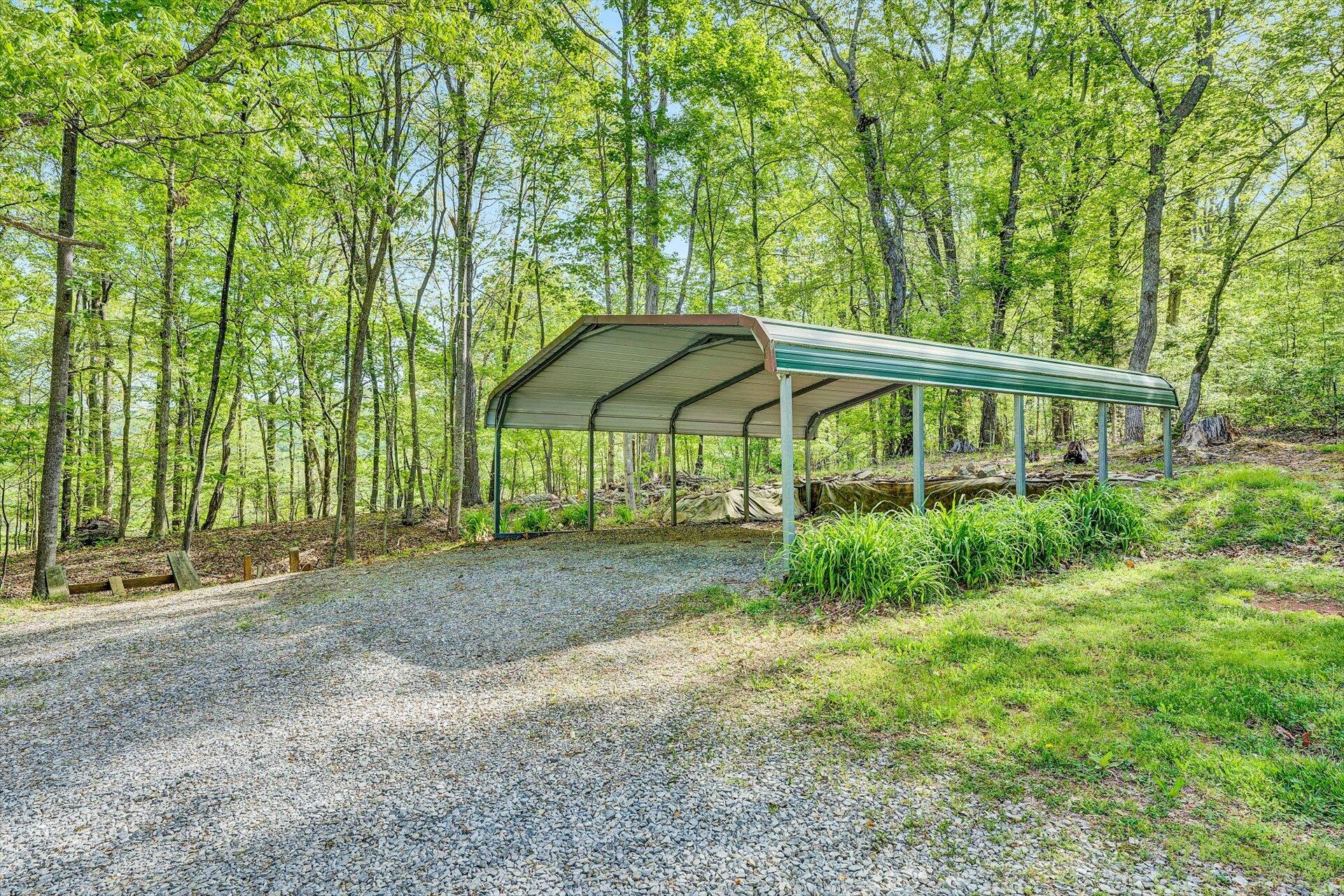 4097-4099 Saunders Road Vinton, VA 24179 - Photo 35 of 39 35-DSC00100