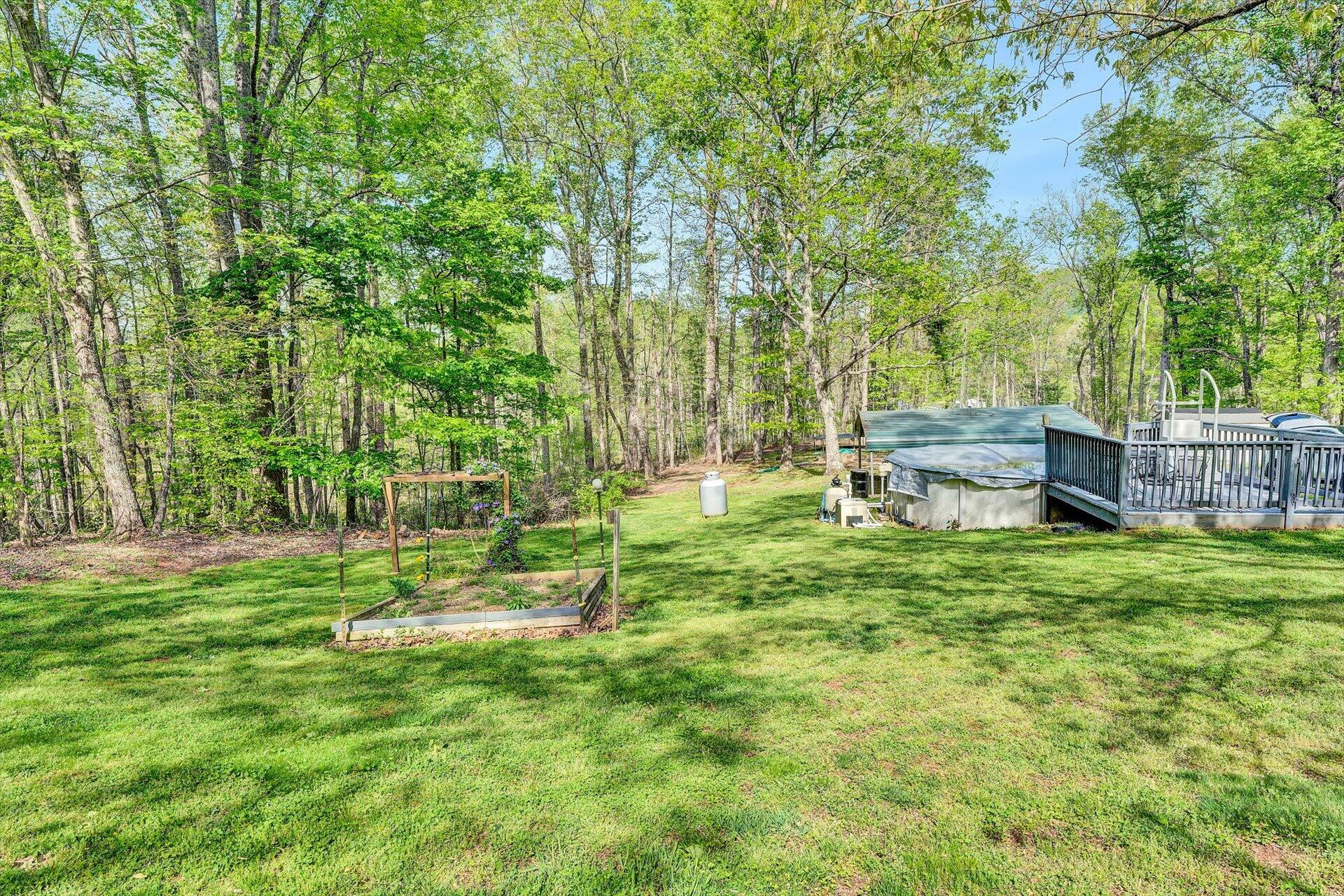 4097-4099 Saunders Road Vinton, VA 24179 - Photo 36 of 39 36-DSC00103
