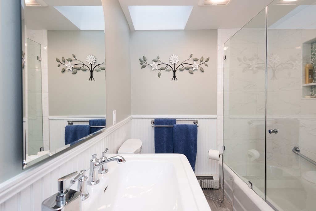 121 Topsfield Road Wenham, MA 01984 - Photo 32 of 42 Gallery Image 32