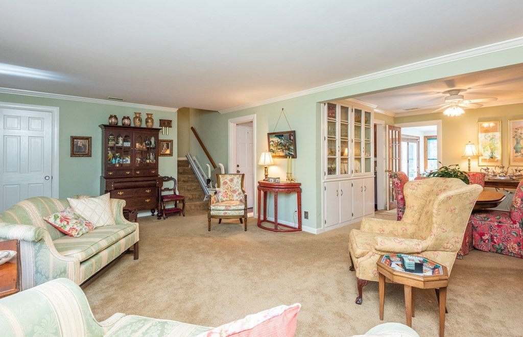 121 Topsfield Road Wenham, MA 01984 - Photo 7 of 42 Gallery Image 7
