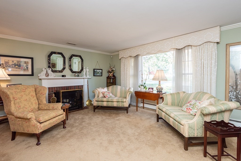121 Topsfield Road Wenham, MA 01984 - Photo 8 of 42 Gallery Image 8