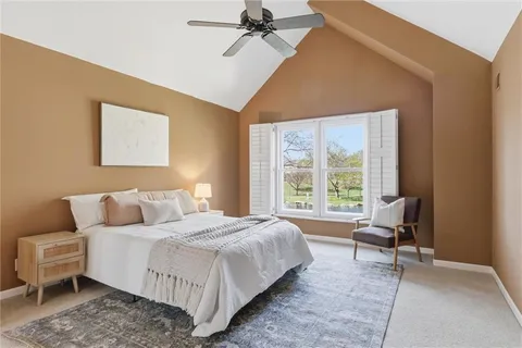 $355,000 | 2419 West 137th Place, Leawood, KS 66224