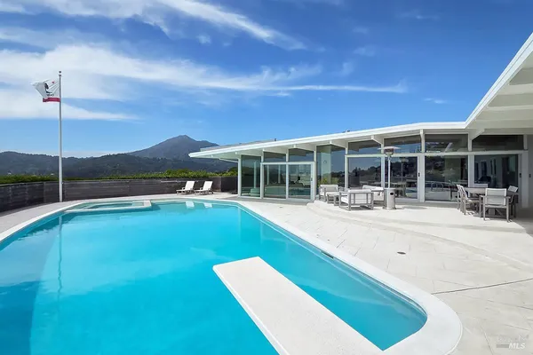 $3,995,000 | 122 Altura Way, Greenbrae, CA 94904