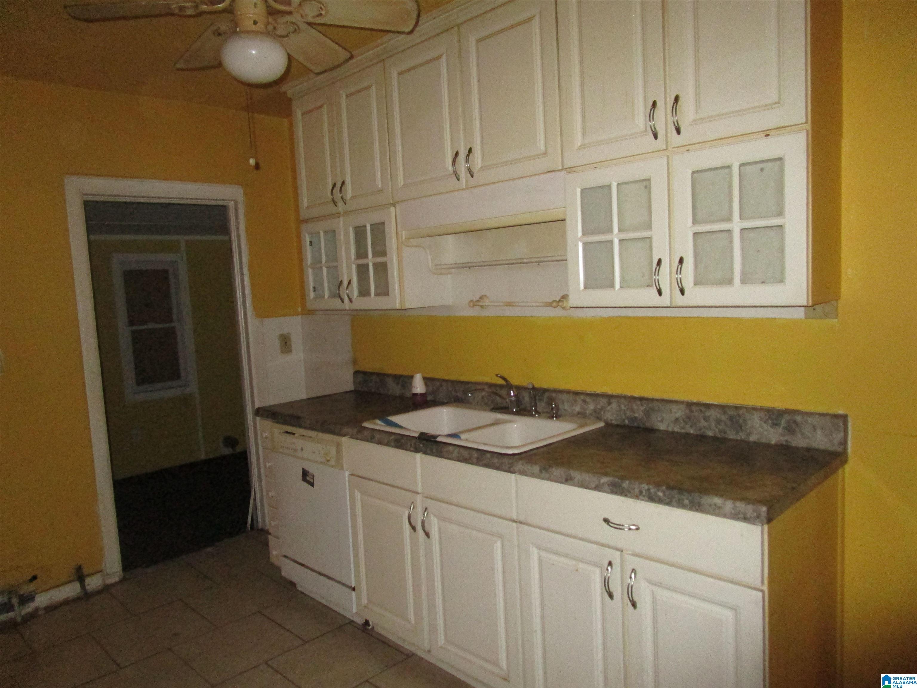 4637 Avenue R Birmingham, AL 35208 - Photo 4 of 20