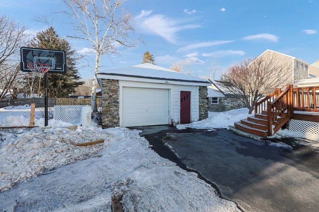 97 Apthorp Street Worcester, MA 01606 - Photo 33 of 39 Gallery Image 33