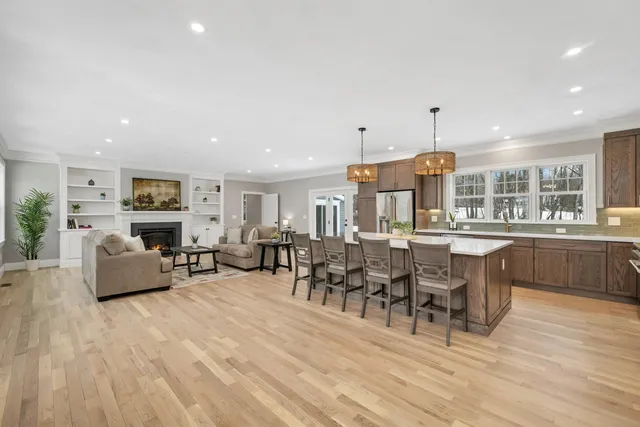 $1,395,000 | 2 Namak Way, Meredith, NH 03253