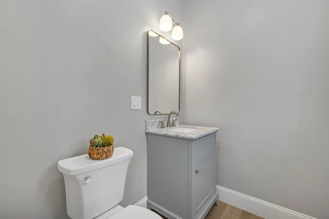 $1,395,000 | 2 Namak Way, Meredith, NH 03253