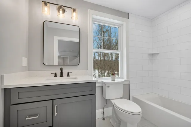 $1,395,000 | 2 Namak Way, Meredith, NH 03253