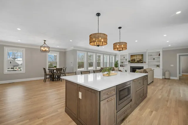 $1,395,000 | 2 Namak Way, Meredith, NH 03253