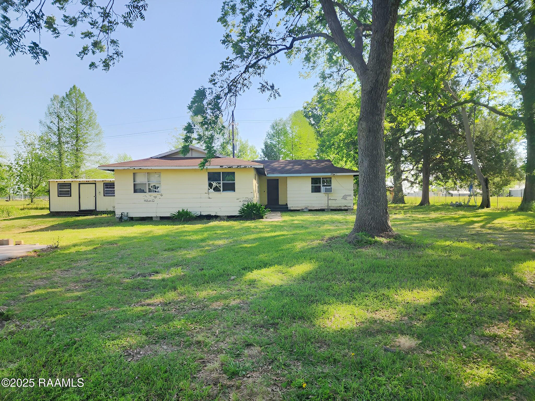 1414 Maringouin Road East Maringouin, LA 70757 - Photo 1 of 17 20250416_095706