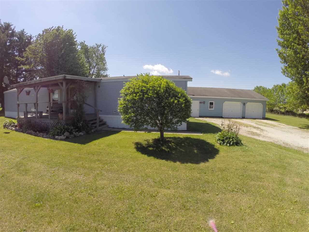 10251 Tyler Road Bremen, IN 46506 - Photo 1 of 18