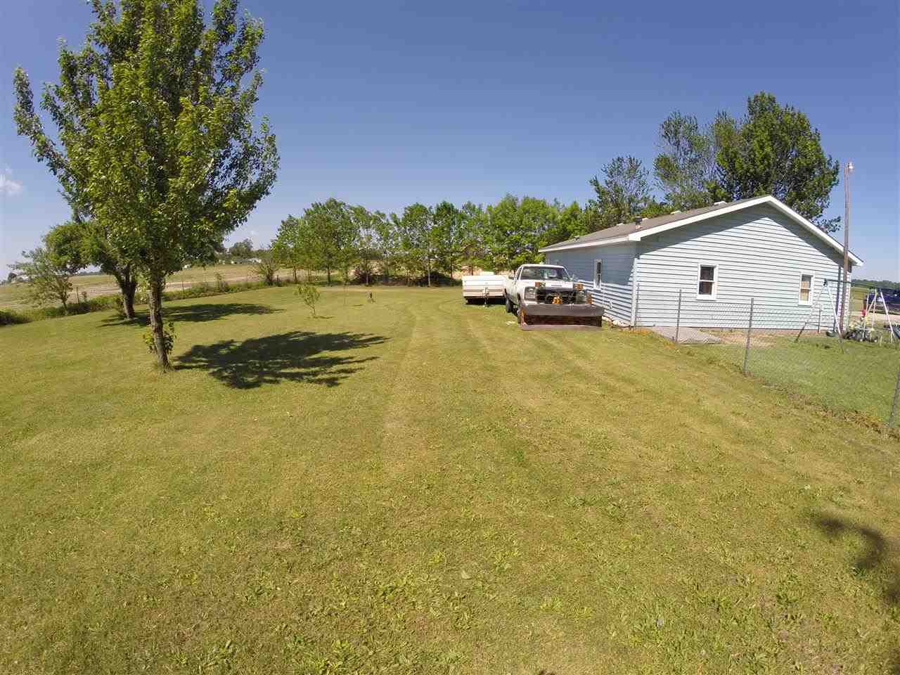 10251 Tyler Road Bremen, IN 46506 - Photo 5 of 18