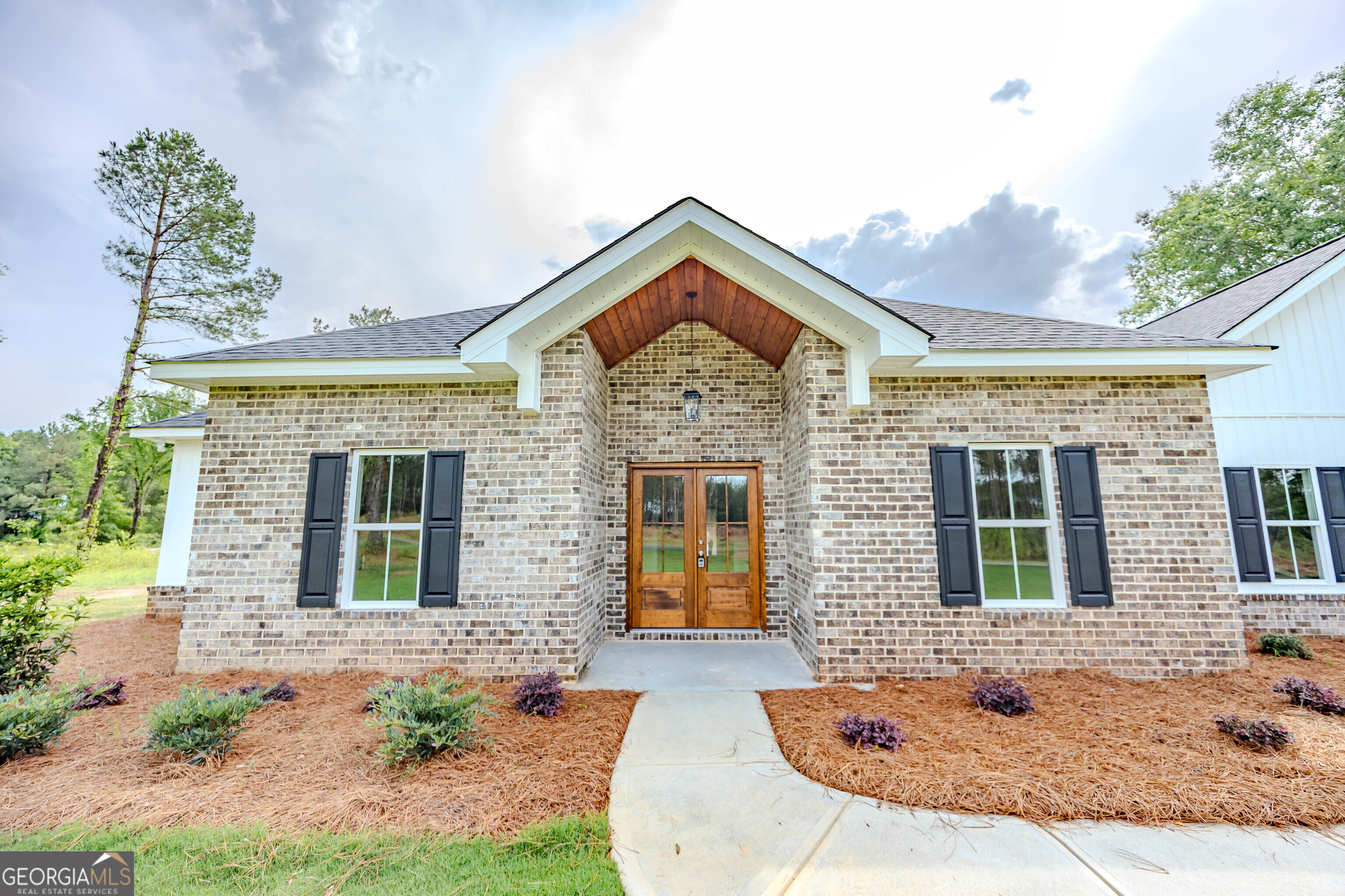 905 Sweet Magnolia Circle Dublin, GA 31021 - Photo 4 of 79