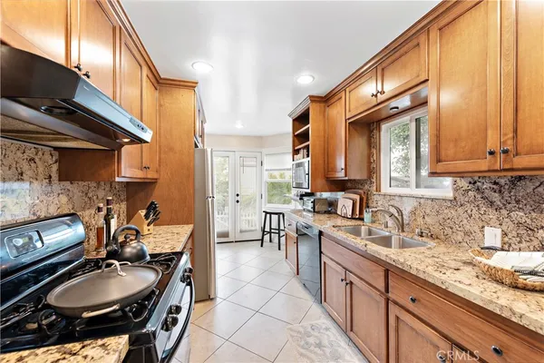 $5,500 | 1466 Randall Way, Laguna Beach, CA 92651