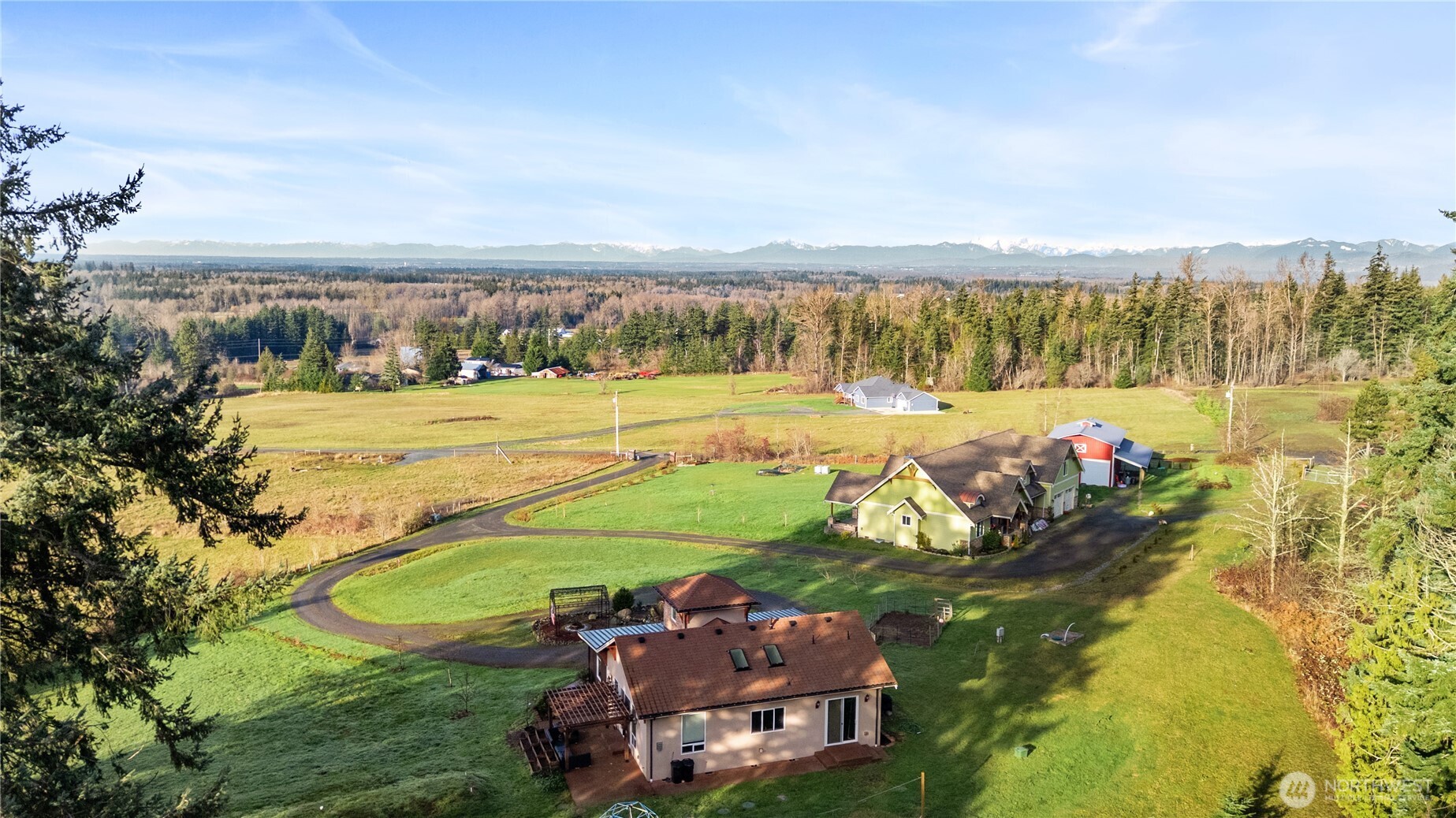 4692 Sand Road Bellingham, WA 98226 - Photo 3 of 40 Gallery Image 3