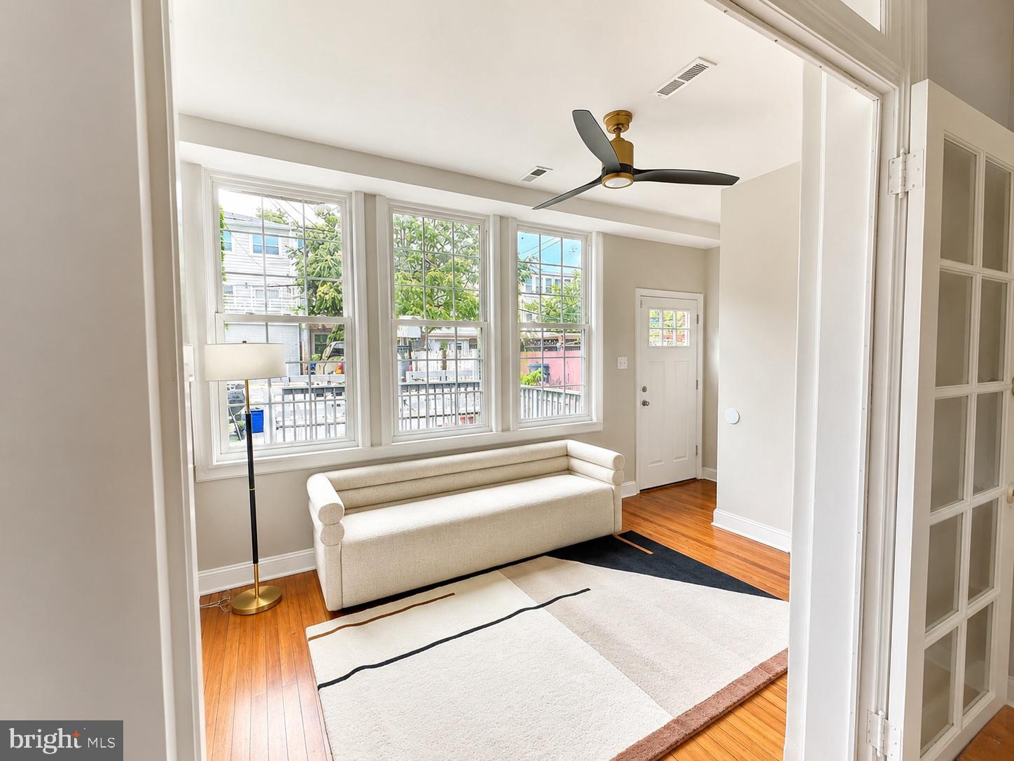 152 T Street Northeast Washington, DC 20002 - Photo 4 of 18