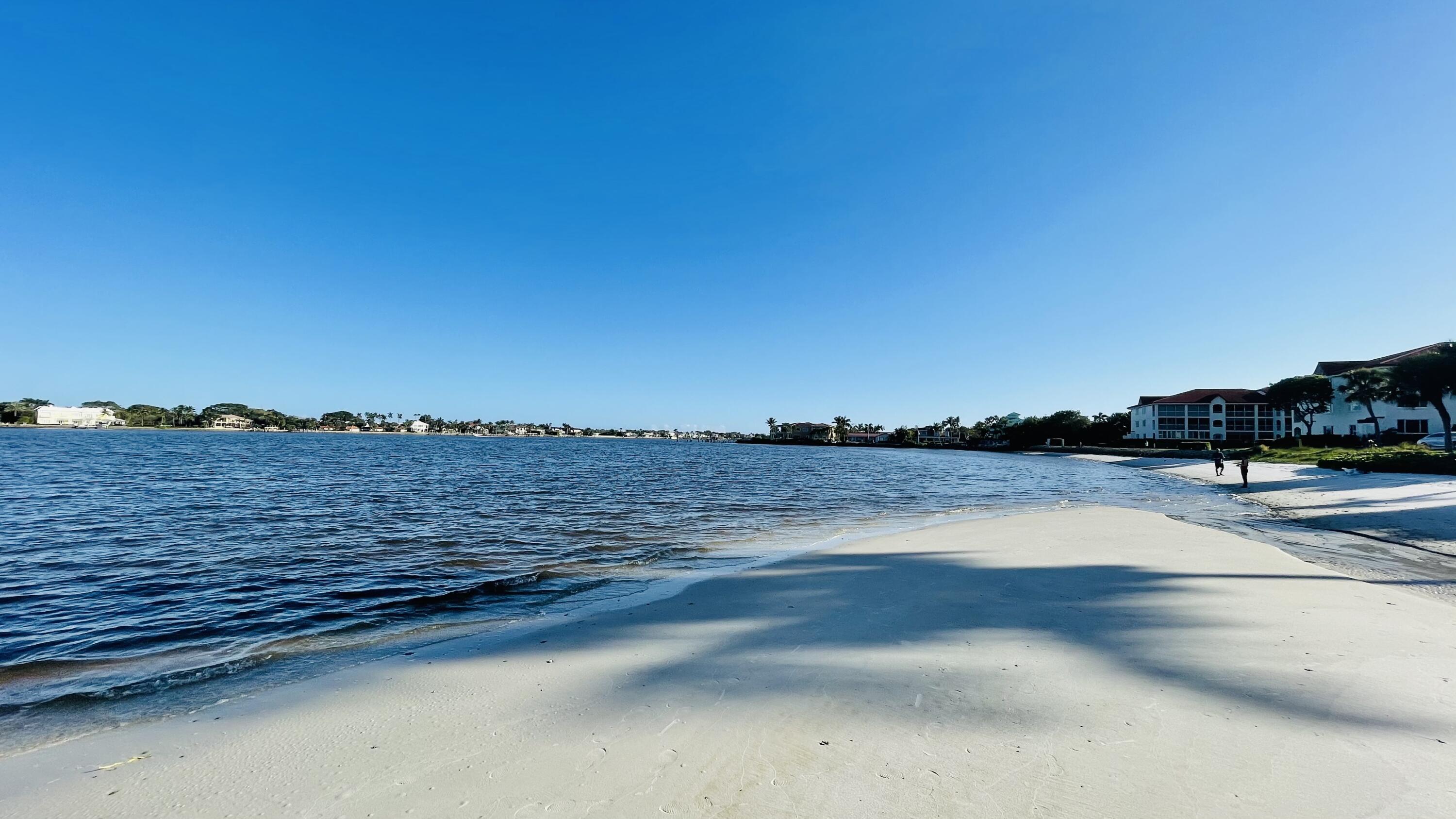 7030 Half Moon Circle, Unit 121 Hypoluxo, FL 33462 - Photo 20 of 74 Sandy Beach