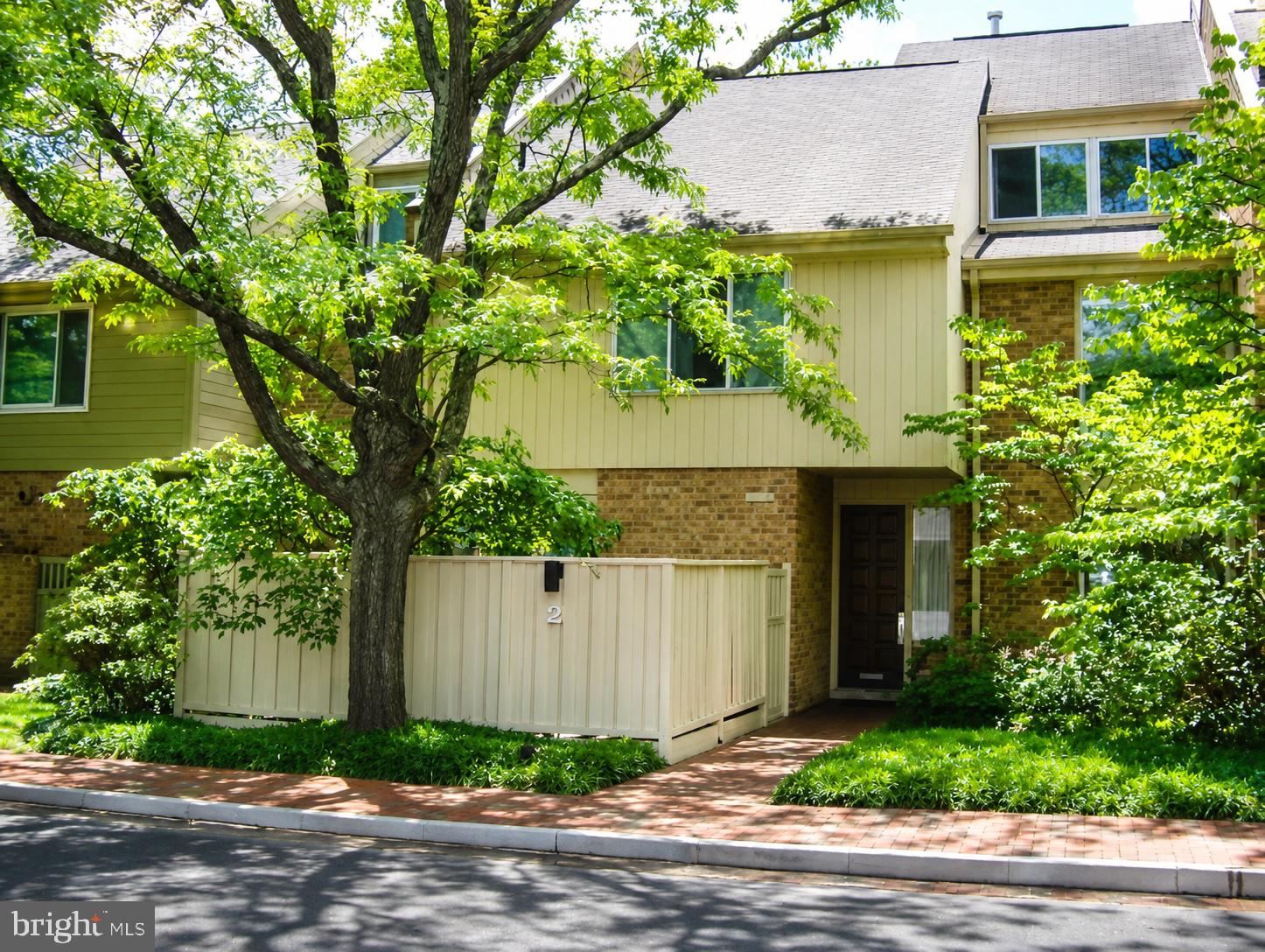 2 Roland Mews, Unit R52 Baltimore, MD 21210 - Photo 1 of 1