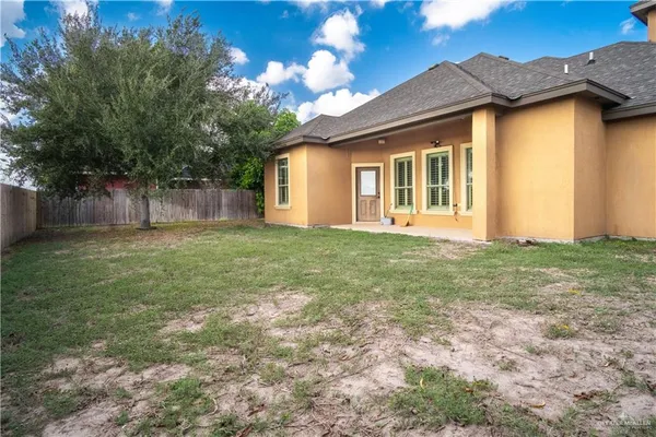 $2,300 | 1308 East 28th Street, Mission, TX 78574