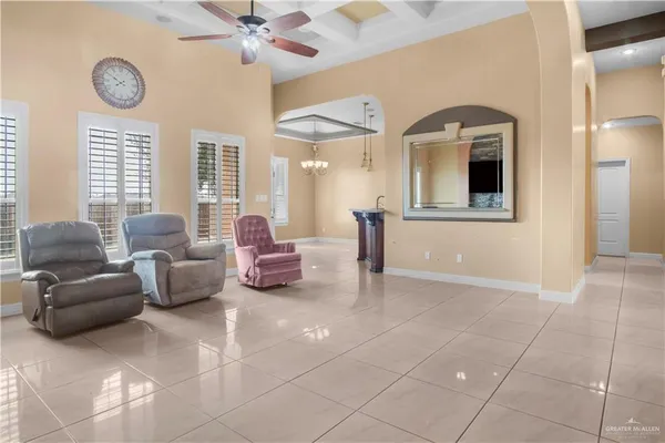 $2,300 | 1308 East 28th Street, Mission, TX 78574