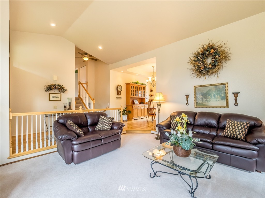 2017 238th Street Southeast Bothell, WA 98021 - Photo 4 of 16