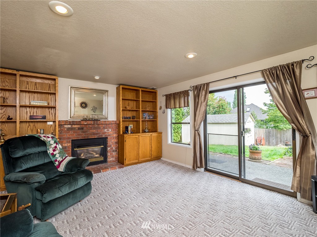 2017 238th Street Southeast Bothell, WA 98021 - Photo 10 of 16
