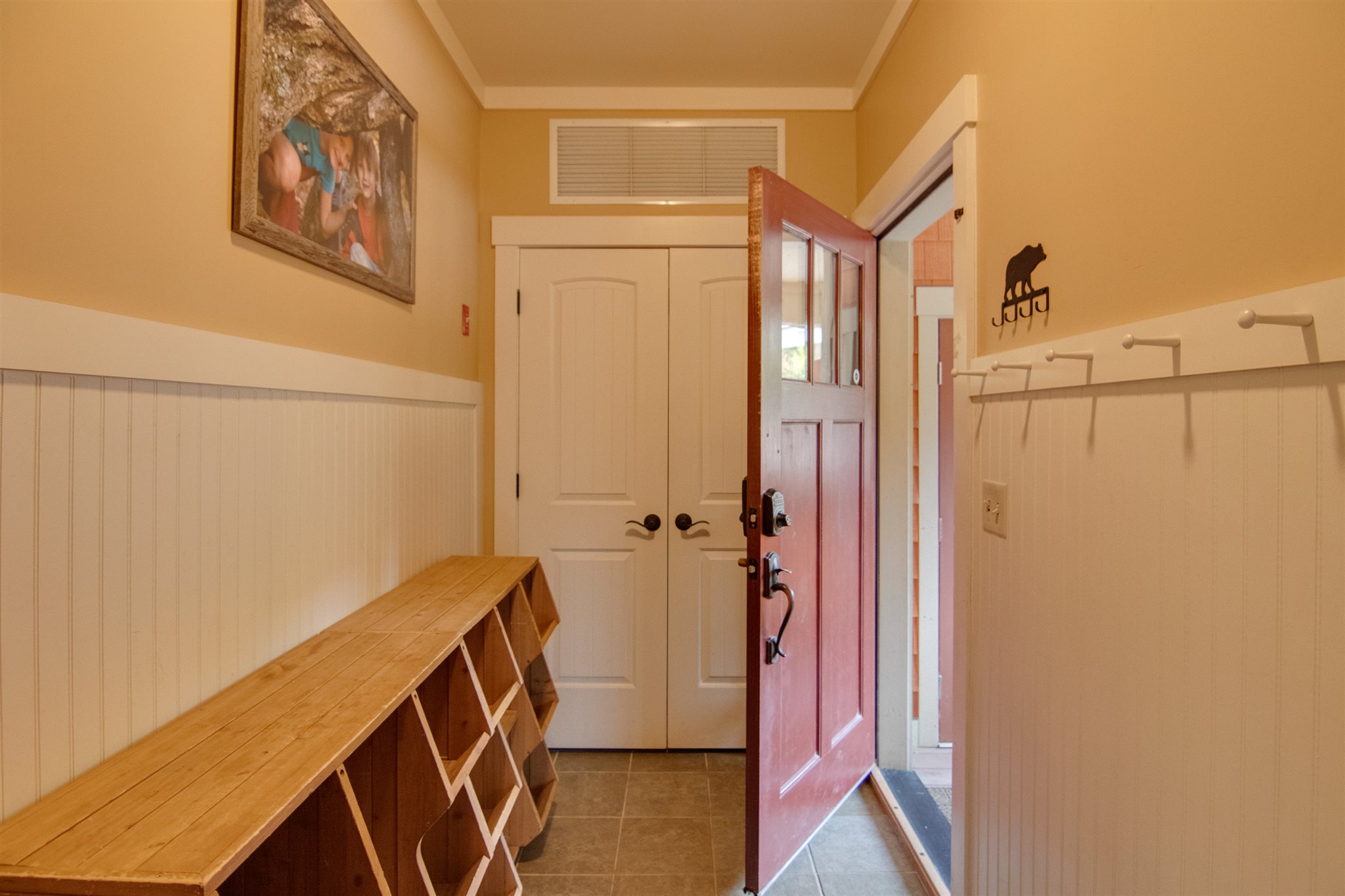 27 Riverside Terrace Drive, Unit 5E Lincoln, NH 03251 - Photo 3 of 40 Gallery Image 3
