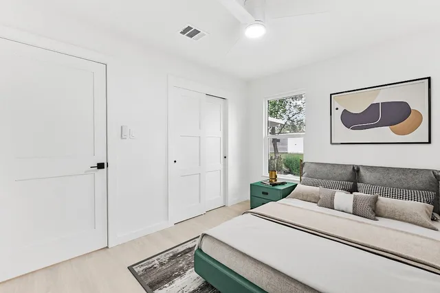 $649,500 | 7503 Carriage Drive, Austin, TX 78752