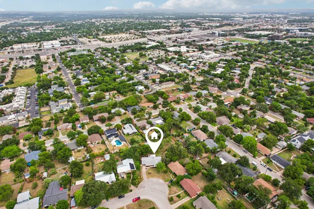 $625,000 | 7503 Carriage Drive, Austin, TX 78752