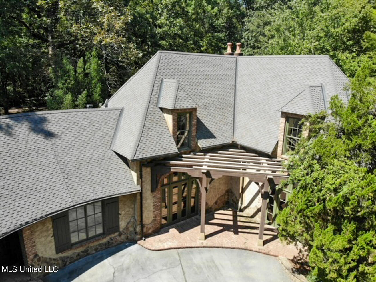112 Bridgeview Circle Ridgeland, MS 39157 - Photo 2 of 66 112 bridgeview drone-4