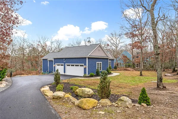 $1,000,000 | 41 Shortie Way, South Kingstown, RI 02879